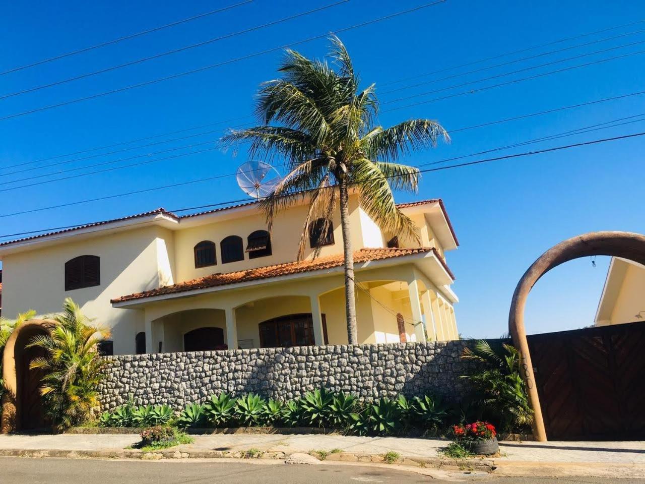 Casa em Águas de Lindóia Águas de Lindoia Exterior foto